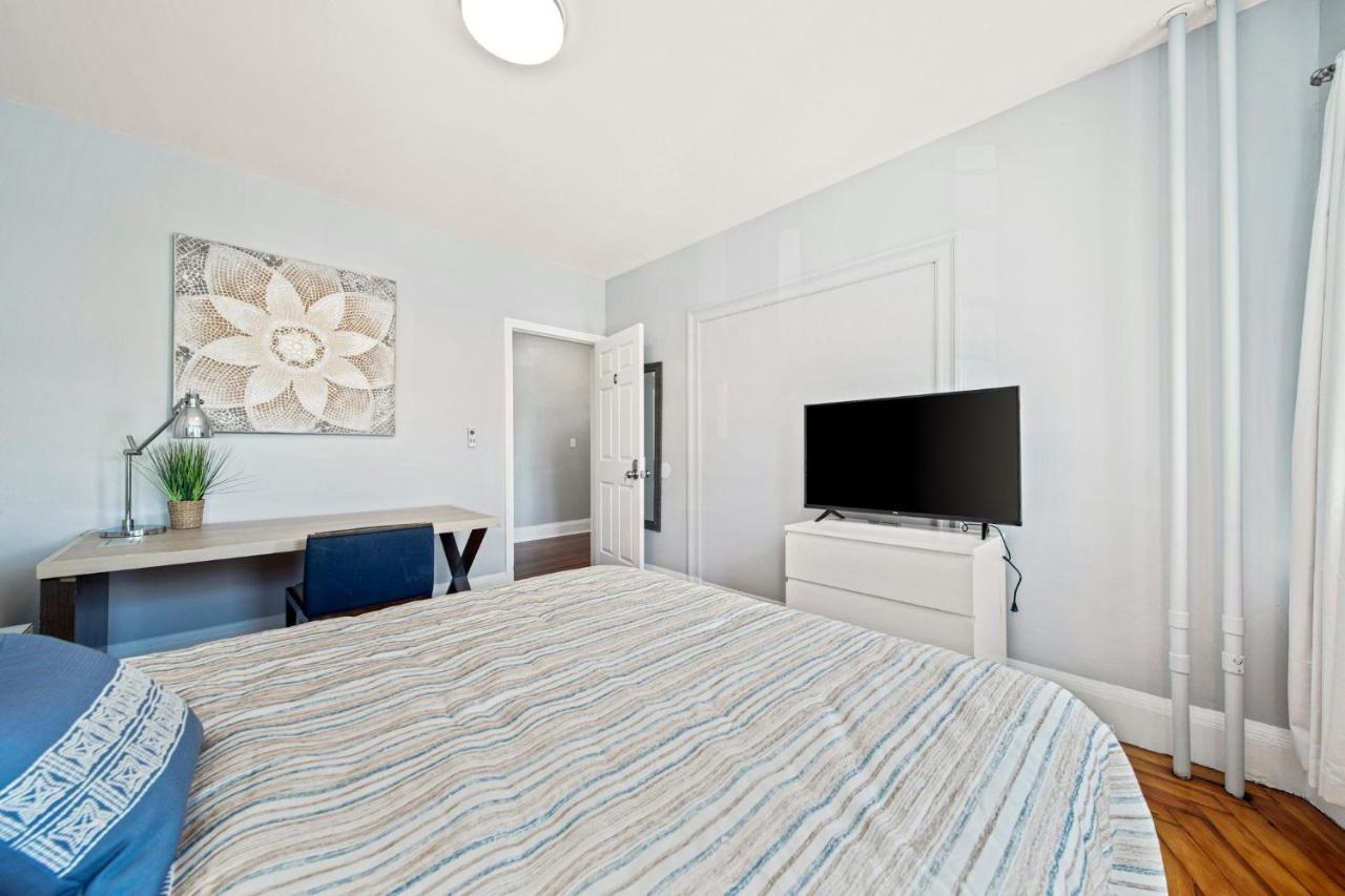 Cozy Up In 5Br Apt Near Charming Oak Square Бостон Экстерьер фото
