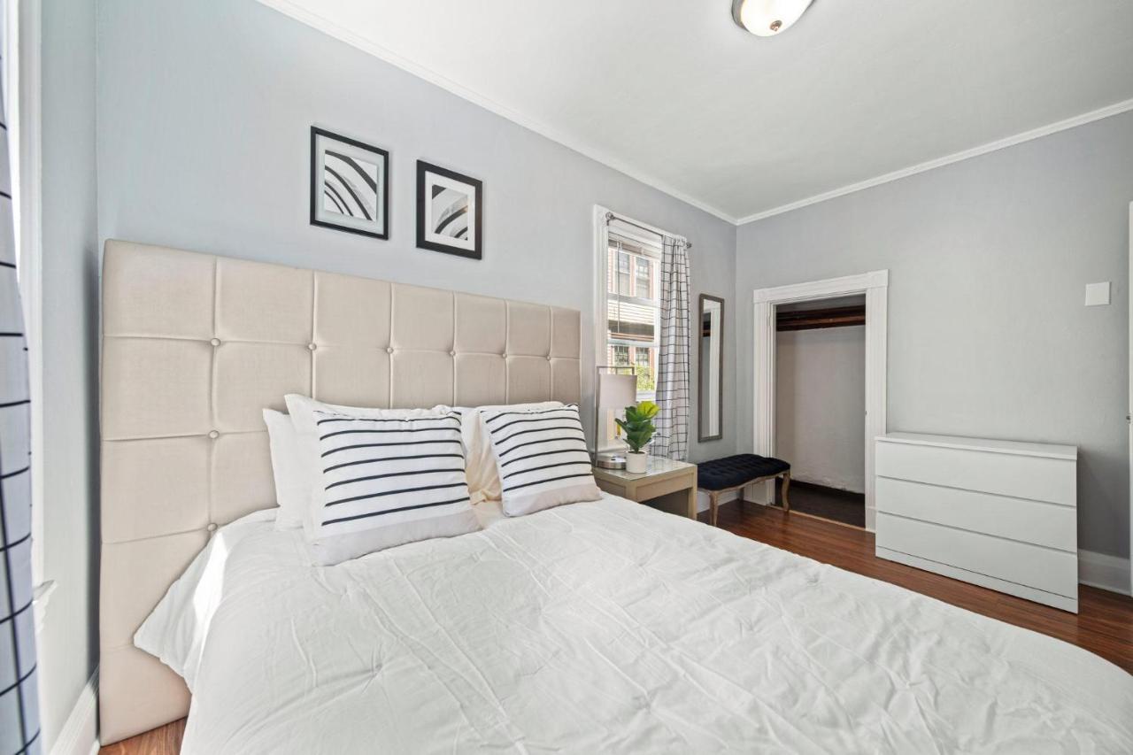 Cozy Up In 5Br Apt Near Charming Oak Square Бостон Экстерьер фото