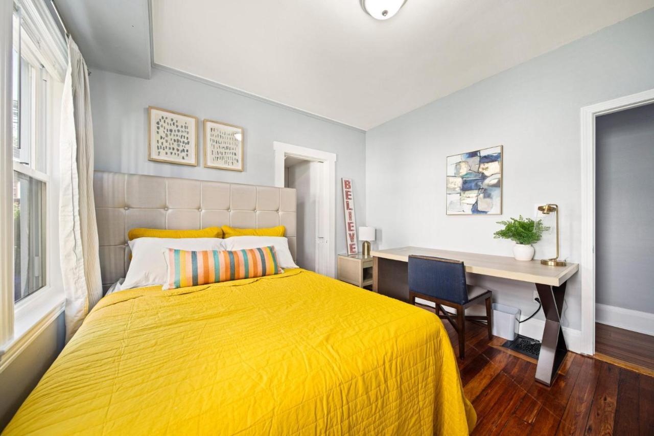 Cozy Up In 5Br Apt Near Charming Oak Square Бостон Экстерьер фото